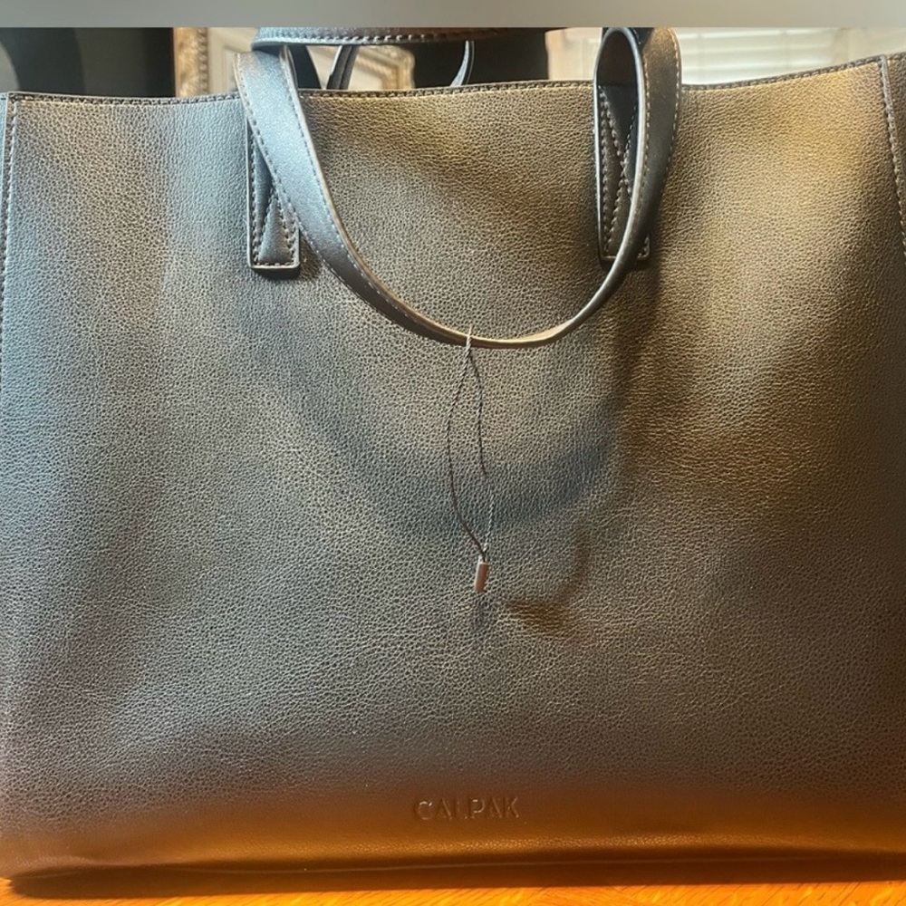 Black Calpak Laptop / Travel Tote - Picture 3 of 9
